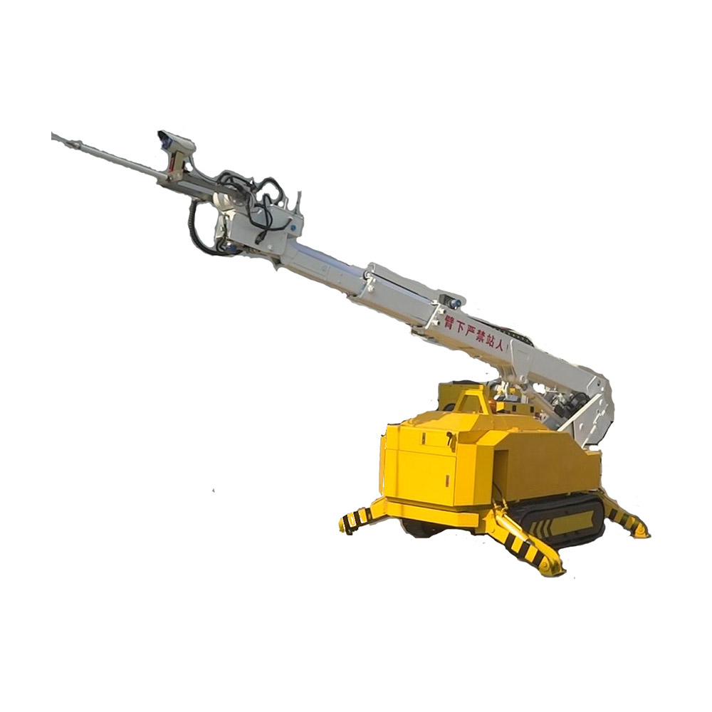 hot-line cleaning robot 